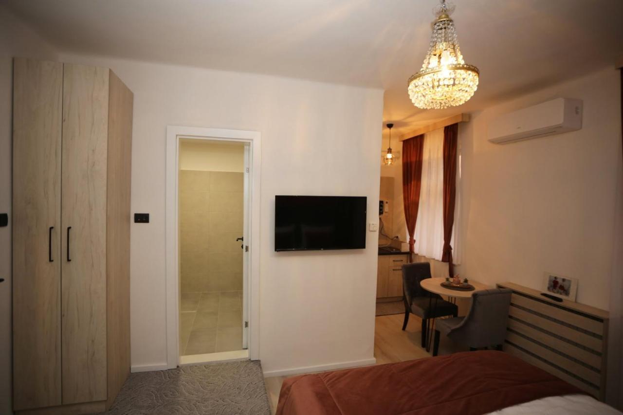 Apartments Artee Free Garage Parking 塞拉耶佛 外观 照片